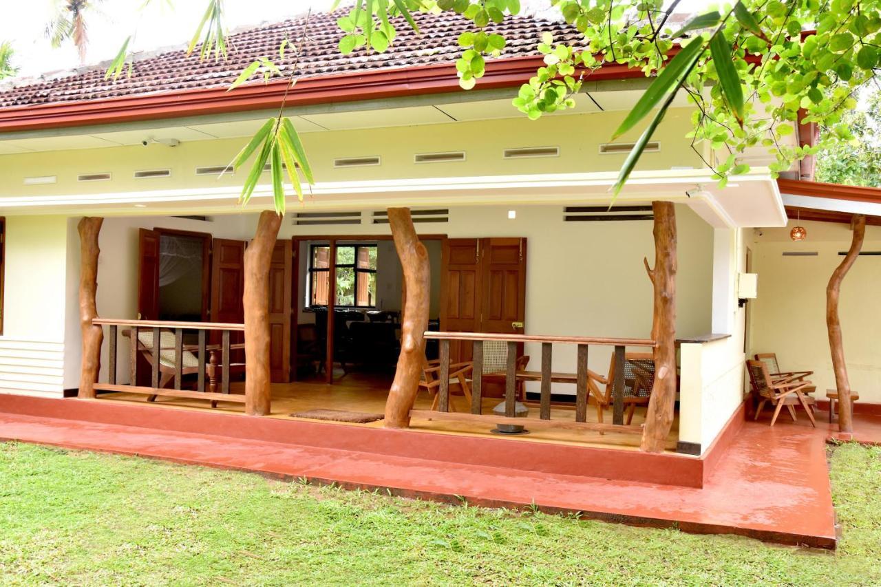 Villa Polhena Matara Bagian luar foto