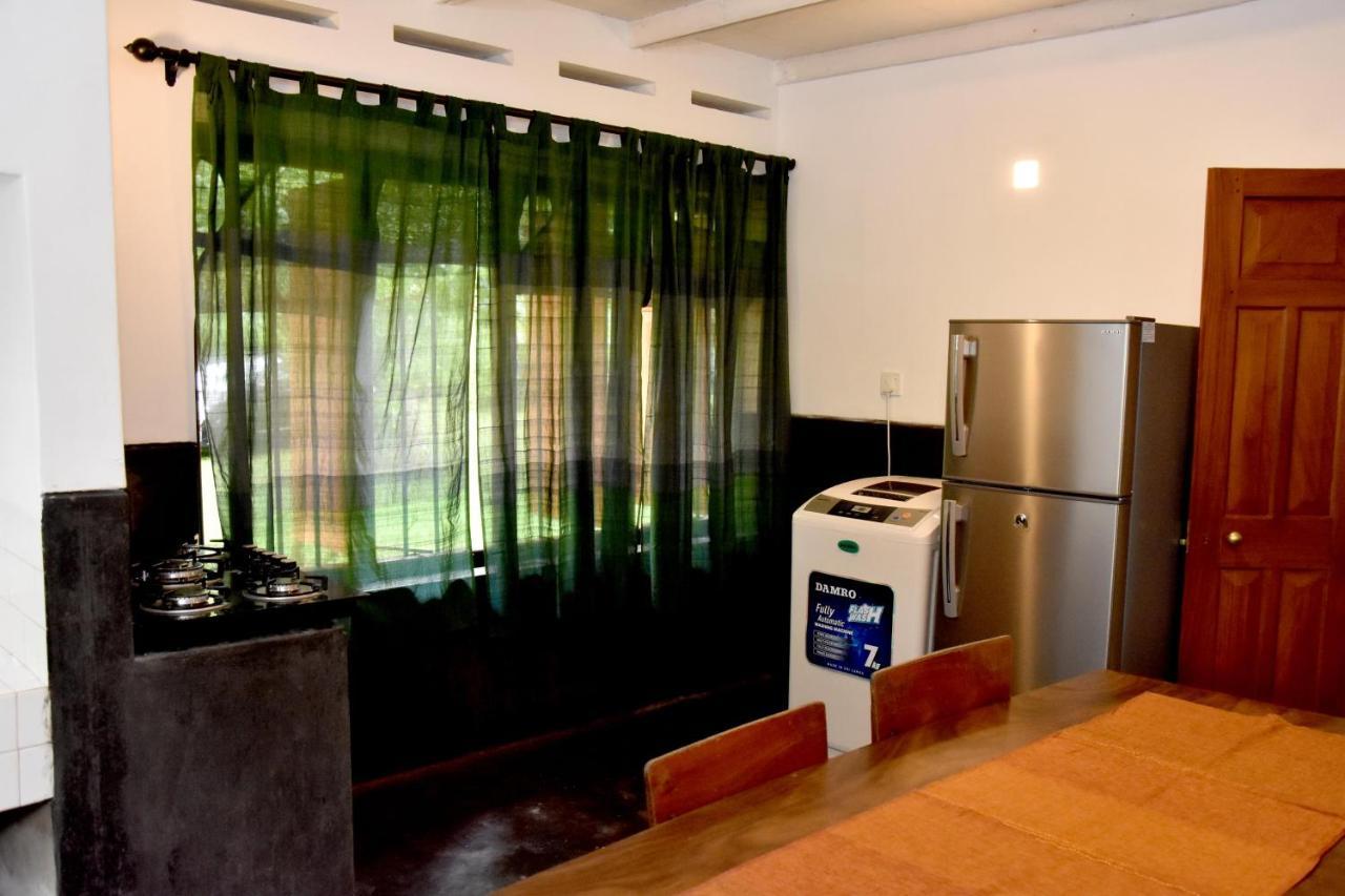 Villa Polhena Matara Bagian luar foto